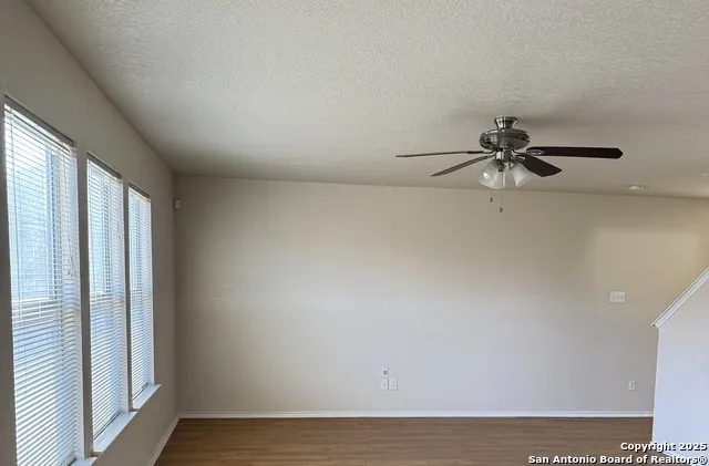 1230 Range Field San Antonio, TX 78245