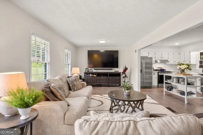3031 Frankie LN Duluth, GA 30096