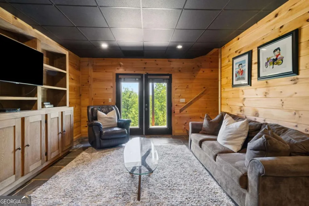161 Huntington WAY Blue Ridge, GA 30513