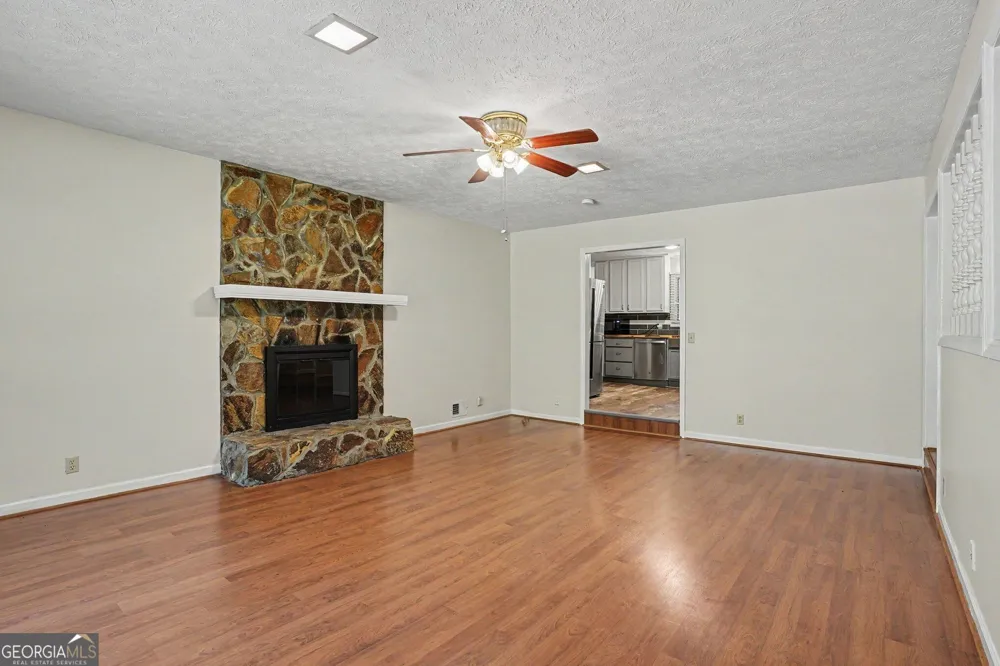 346 Buckingham DR SW Conyers, GA 30094