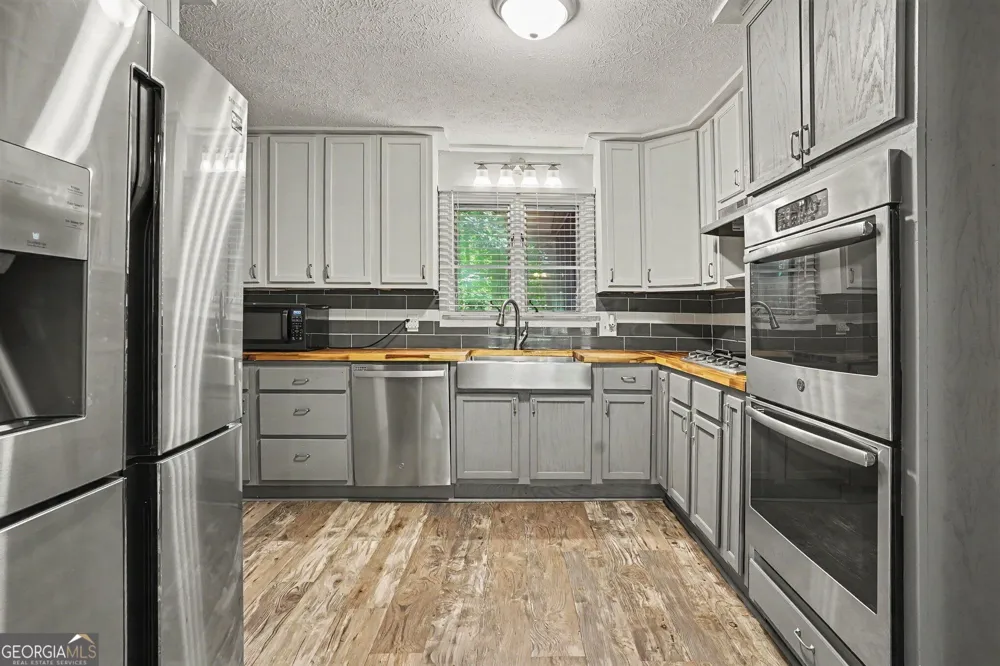 346 Buckingham DR SW Conyers, GA 30094