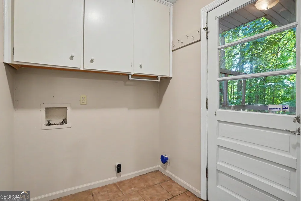 346 Buckingham DR SW Conyers, GA 30094