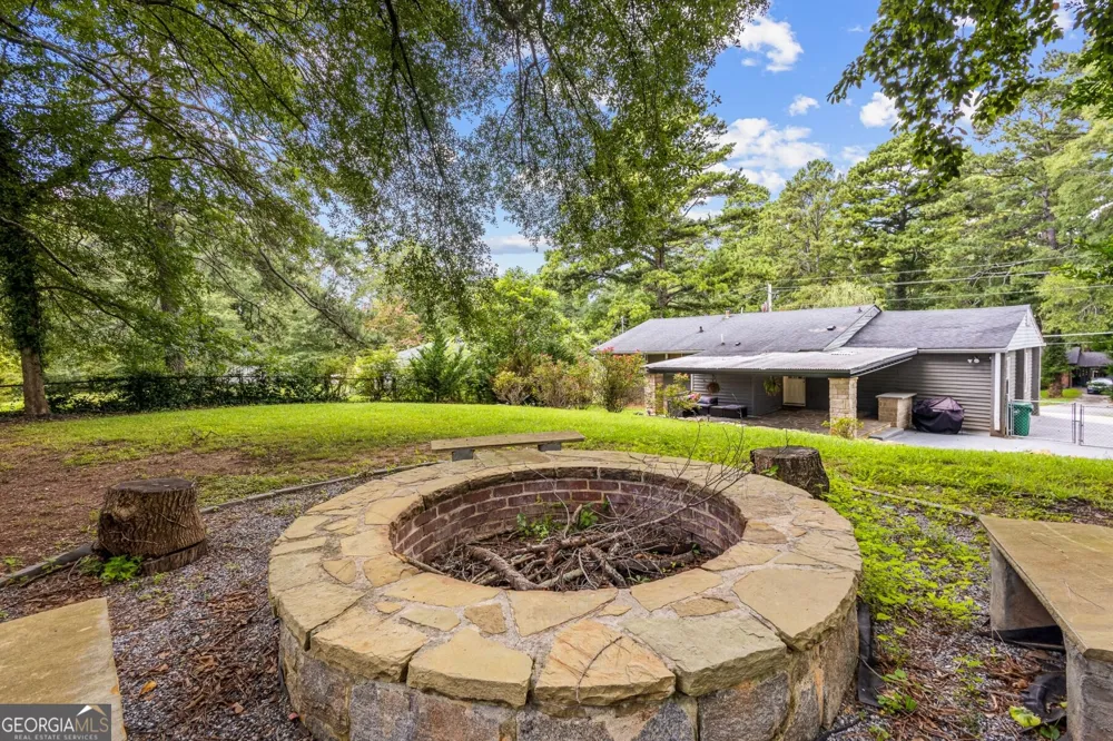 1977 Wee Kirk RD SE Atlanta, GA 30316