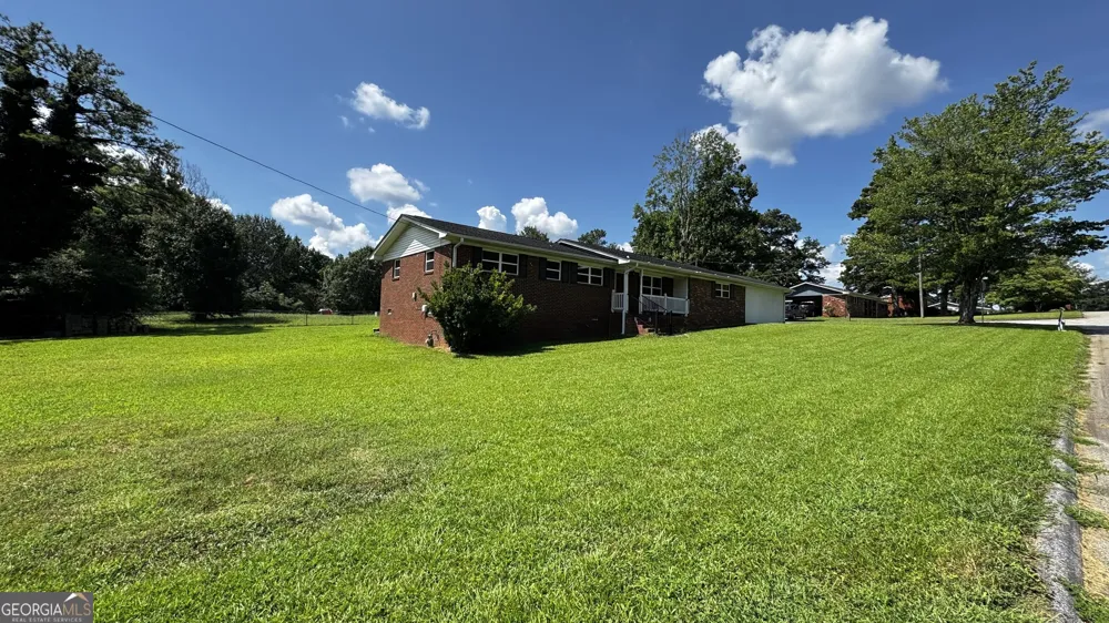 6200 Cherry LN Douglasville, GA 30134