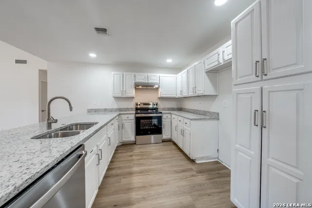 6318 Club Oaks #25 Unit 25 San Antonio, TX 78249