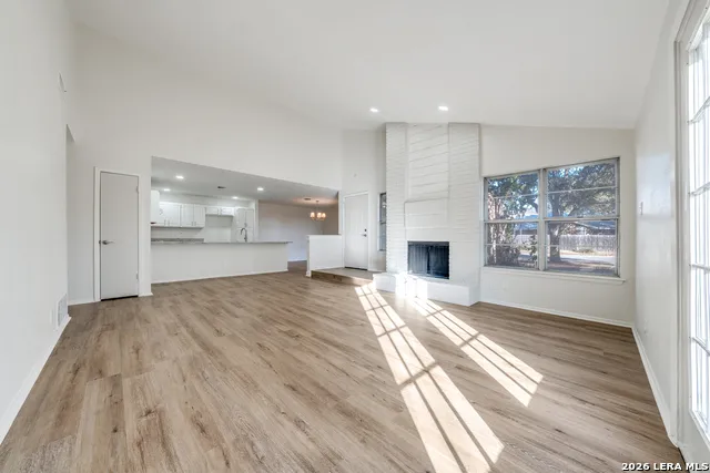 6318 Club Oaks #25 Unit 25 San Antonio, TX 78249