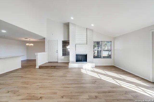 6318 Club Oaks #25 Unit 25 San Antonio, TX 78249
