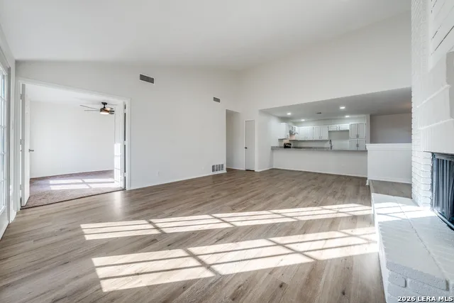 6318 Club Oaks #25 Unit 25 San Antonio, TX 78249