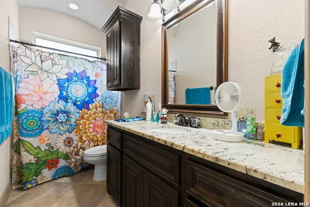 7034 Bella Bluff San Antonio, TX 78256