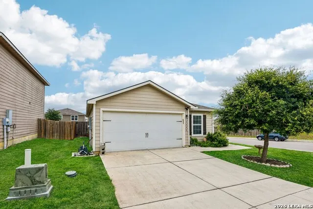 6640 ROSENTHAL PASS San Antonio, TX 78252
