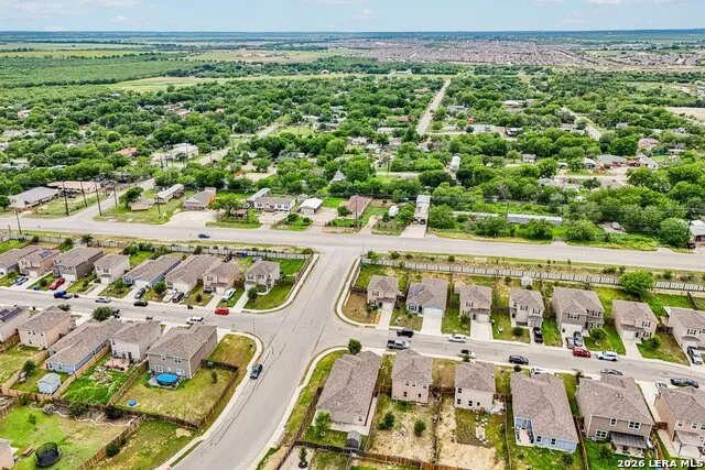 6640 ROSENTHAL PASS San Antonio, TX 78252