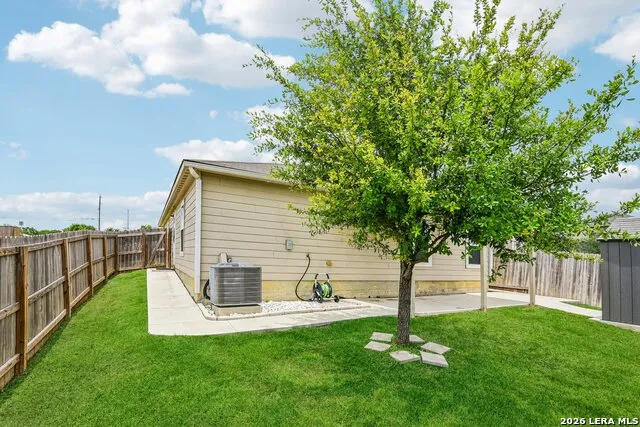 6640 ROSENTHAL PASS San Antonio, TX 78252