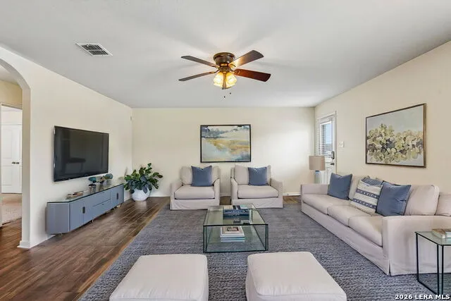 6640 ROSENTHAL PASS San Antonio, TX 78252