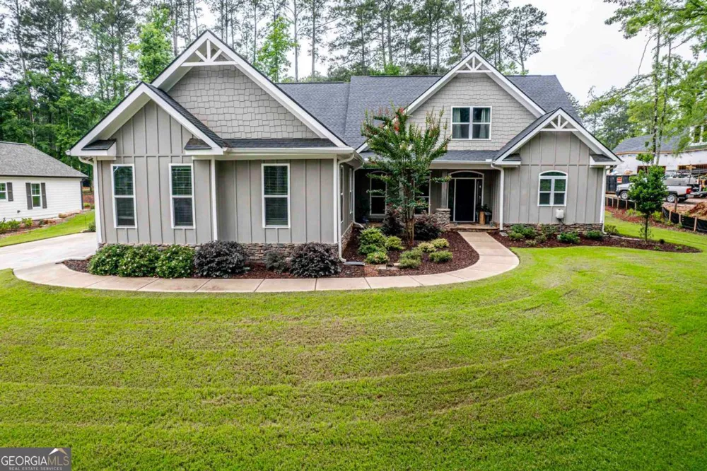 1781 Osprey Poynte Greensboro, GA 30642