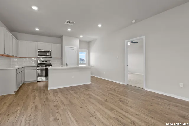 5116 Park Cape Schertz, TX 78124