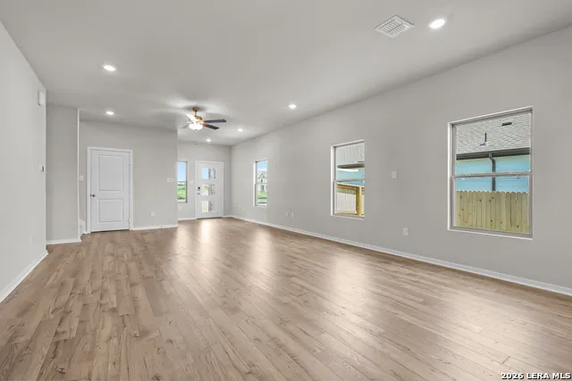 5116 Park Cape Schertz, TX 78124