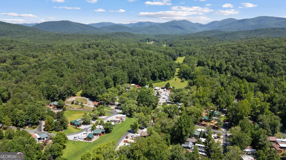 496 Hidden Valley RD Cleveland, GA 30528