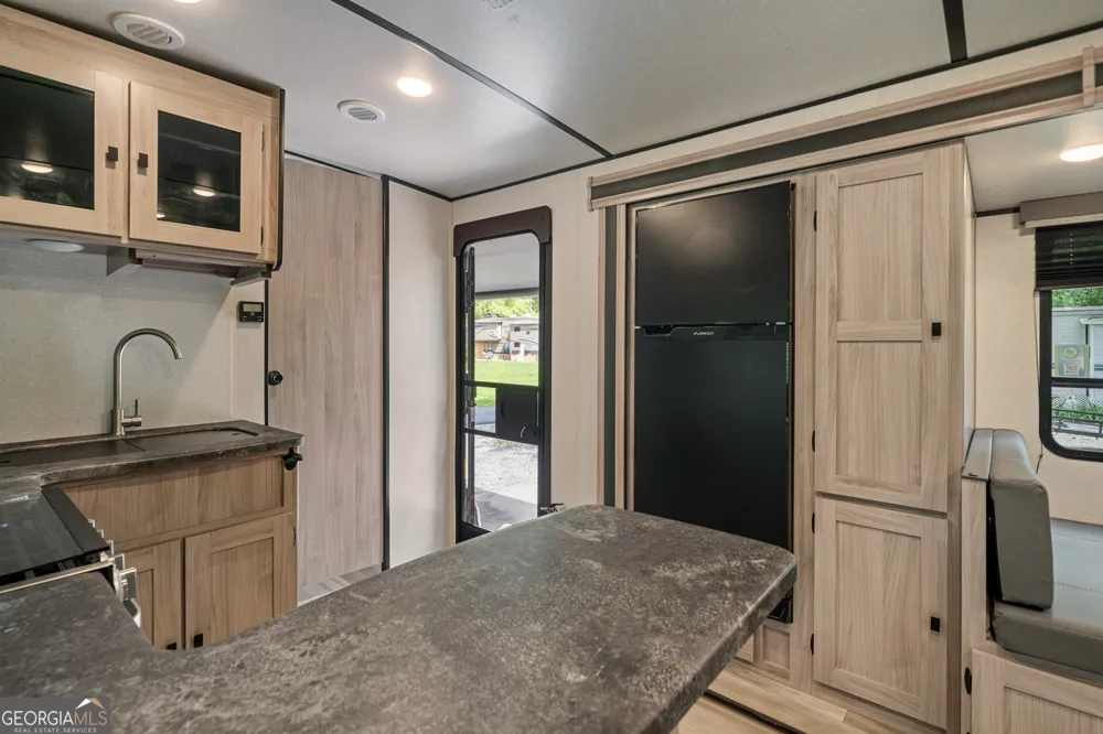 496 Hidden Valley RD Cleveland, GA 30528