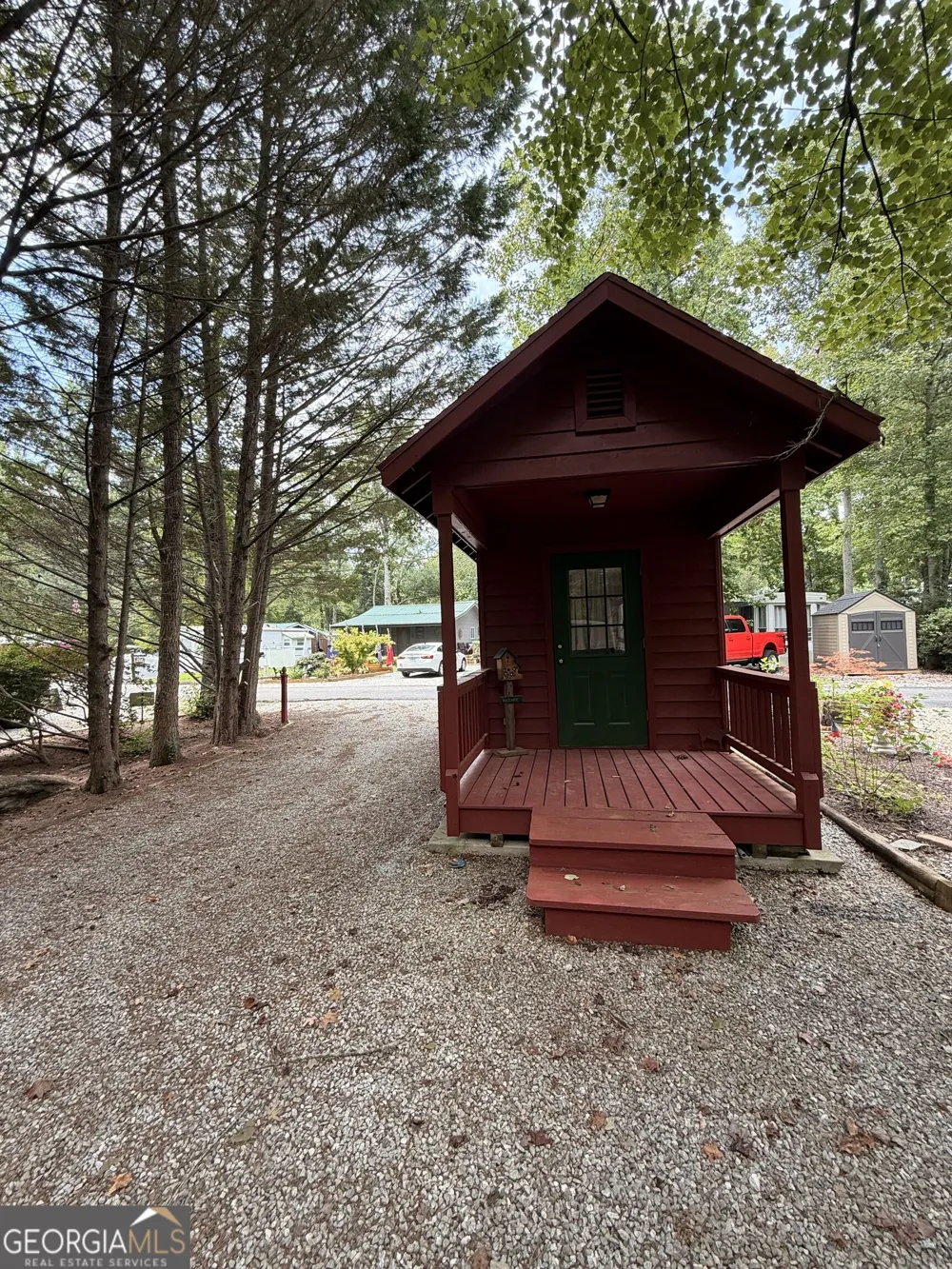 496 Hidden Valley RD Cleveland, GA 30528