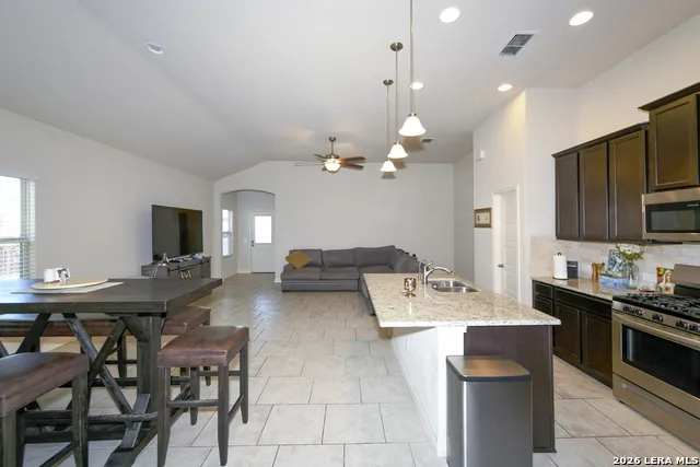 1131 Ranch Falls San Antonio, TX 78245