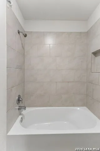 3038 CITRON GDN Converse, TX 78109