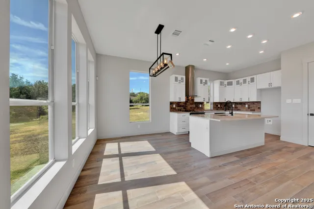 105 River Bluff Castroville, TX 78009