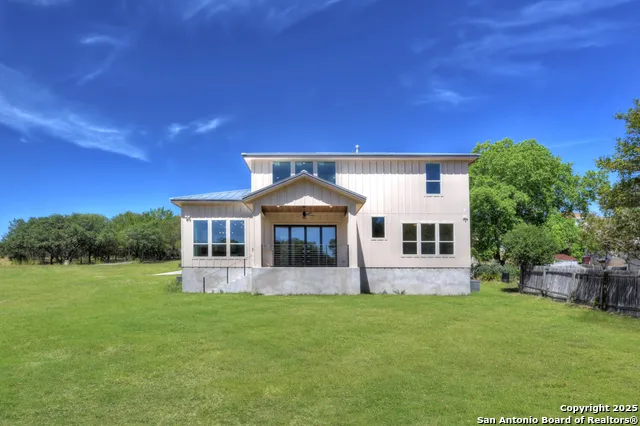 105 River Bluff Castroville, TX 78009