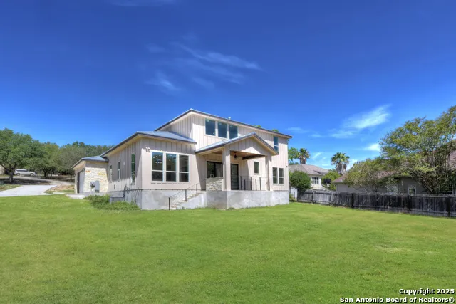 105 River Bluff Castroville, TX 78009
