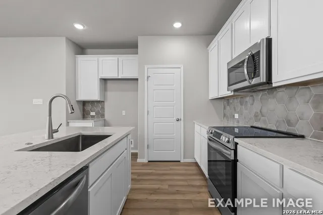 4958 Mala Vida San Antonio, TX 78222