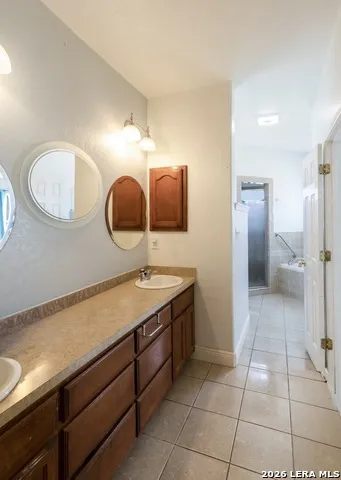 5980 Smith Von Ormy, TX 78073