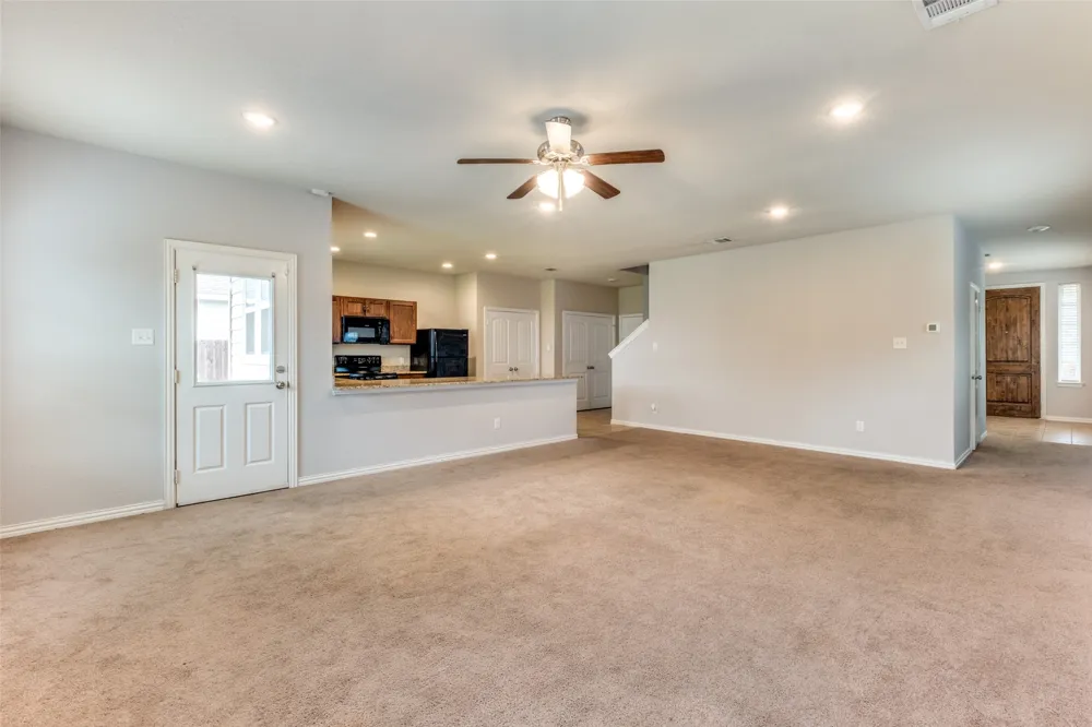 4662 Ralph Lane Dallas, TX 75227