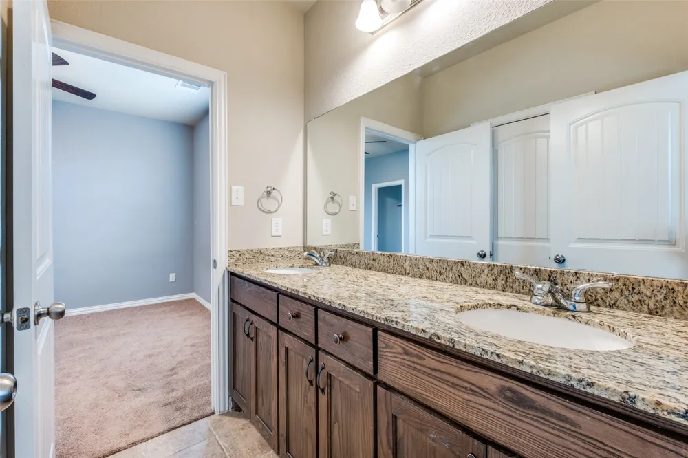 4662 Ralph Lane Dallas, TX 75227