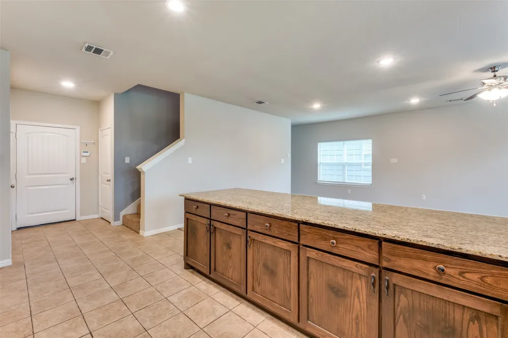 4662 Ralph Lane Dallas, TX 75227