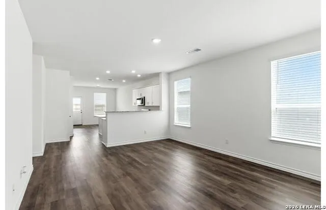 5167 Bay Breeze San Antonio, TX 78245