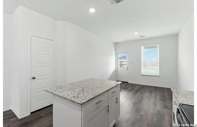 5167 Bay Breeze San Antonio, TX 78245