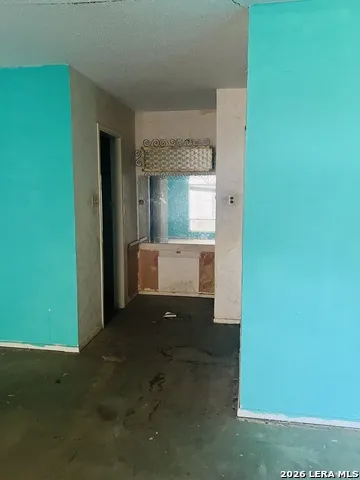 3938 Fm 117 Uvalde, TX 78801