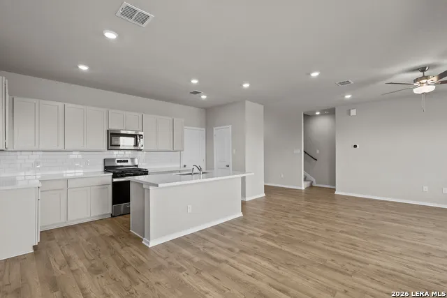 17434 Yellow Pine Drive Elmendorf, TX 78112