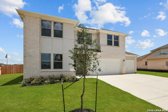 17434 Yellow Pine Drive Elmendorf, TX 78112