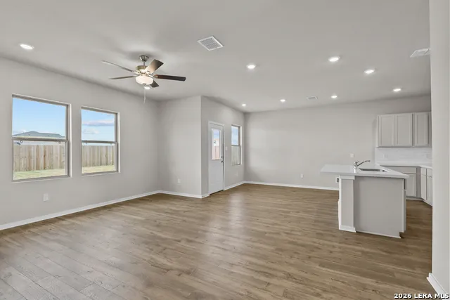 17434 Yellow Pine Drive Elmendorf, TX 78112