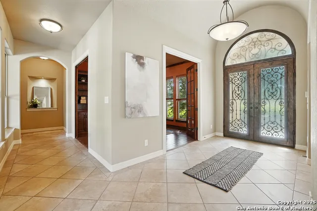 7607 Sky Loop San Antonio, TX 78266