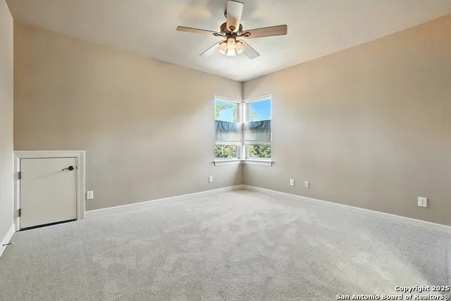 7607 Sky Loop San Antonio, TX 78266