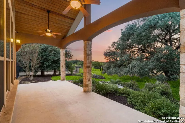 7607 Sky Loop San Antonio, TX 78266