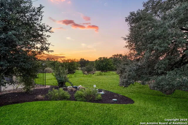 7607 Sky Loop San Antonio, TX 78266