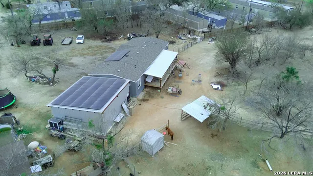114 4th Natalia, TX 78059