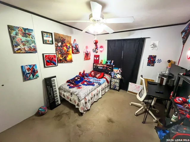 114 4th Natalia, TX 78059
