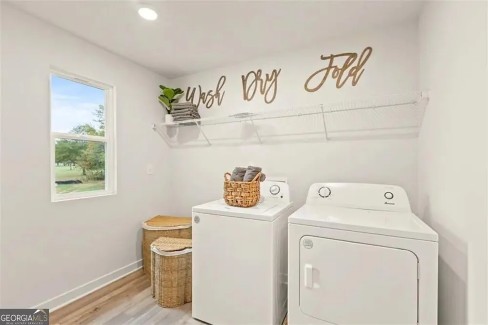 404 Province CT Canton, GA 30115