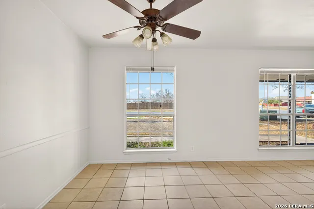 5958 Midcrown San Antonio, TX 78218