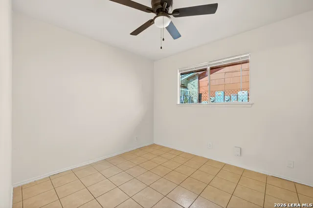 5958 Midcrown San Antonio, TX 78218