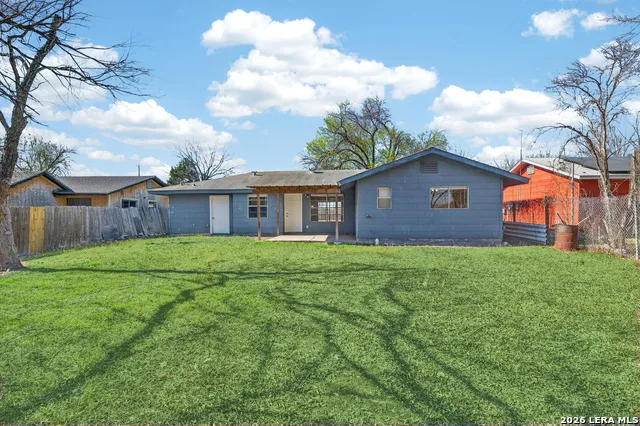 5958 Midcrown San Antonio, TX 78218