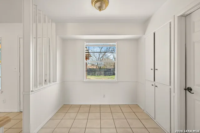 5958 Midcrown San Antonio, TX 78218